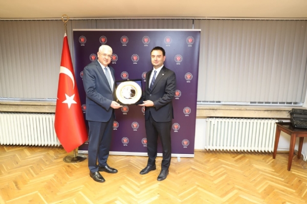 Çorlu TSO Yönetim Kurulu Başkanı İzzet VOLKAN Türkiye Cumhuriyeti Sofya Büyükelçisi Mehmet Sait UYANIKa Ziyarette Bulundu