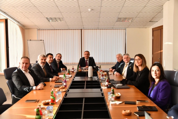 Çorlu Ticaret ve Sanayi Odası Yönetim Kurulu Başkanı İzzet VOLKAN Trakya Verimlilik Toplantısına Katıldı