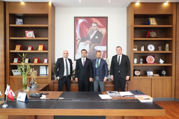 Şekerbank Yetkililerinden Çorlu Ticaret ve Sanayi Odası Yönetim Kurulu Başkanı İzzet VOLKAN´a Tebrik Ziyareti