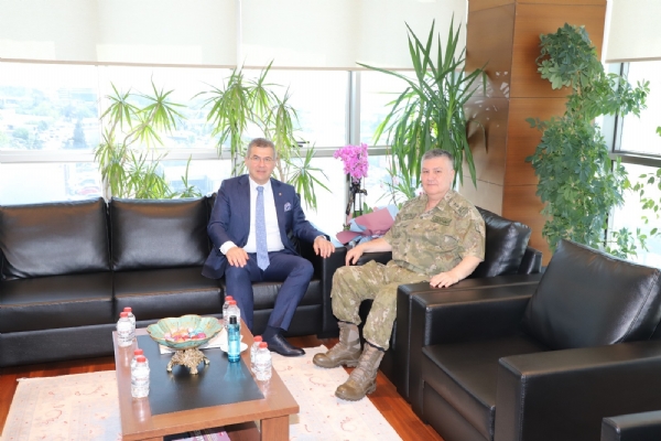 Çorlu 5. Kolordu ve Garnizon Komutanı Tümgeneral Sayın Mehmet Cafer AKSOYTÜRK´ten Odamız Meclis Başkanı Erdim NOYAN´a Ziyaret