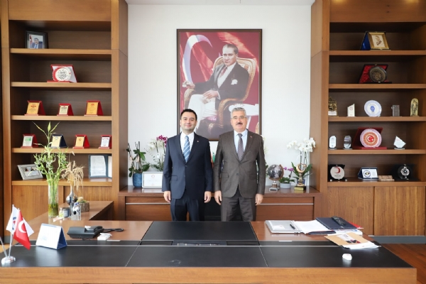 Tekirdağ Namık Kemal Üniversitesi Rektörü Prof. Dr. Mümin ŞAHİN´den Başkan İzzet VOLKAN´a Tebrik Ziyareti