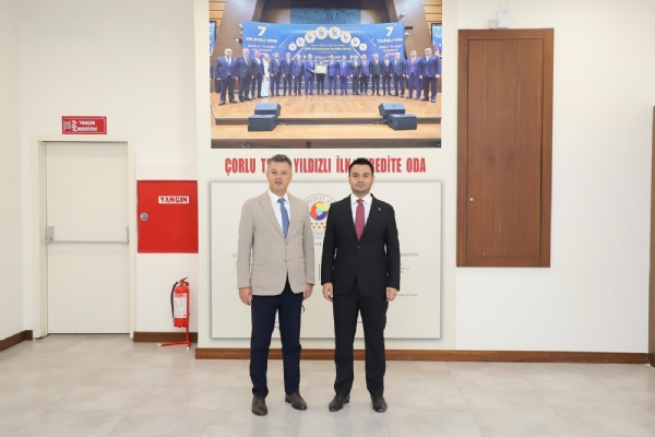 Çorlu Belediye Başkanı Ahmet SARIKURT ve Beraberindeki Heyetten Çorlu TSO´ya Hayırlı Olsun Ziyareti