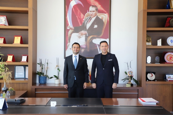 Bingöl Kiğı Jandarma Komando Tabur Komutanlığı görevine atanan Çorlu İlçe Jandarma Komutanı Binbaşı Engin TÜRK´ten Odamıza Veda Ziyareti