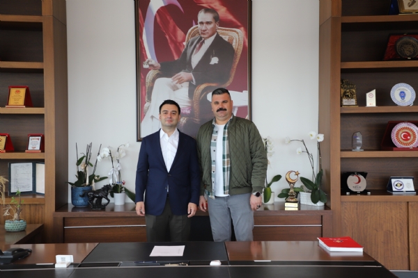 Odamız Meclis Üyesi Hakkı ŞEN Yönetim Kurulu Başkanı İzzet VOLKAN´ı Ziyaret Etti