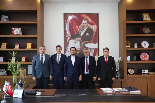 Ziraat Bankası Heyetinden Yönetim Kurulu Başkanı İzzet VOLKAN´a Ziyaret