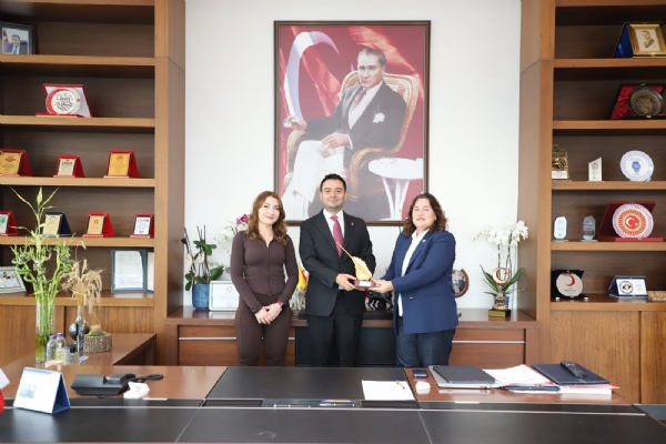 Türkiye Okçuluk Federasyonu Tekirdağ İl Temsilcisi ve Lotus Okçuluk Kulübü Antrenöründen Odamız Yönetim Kurulu Başkanı İzzet VOLKAN´a Ziyaret