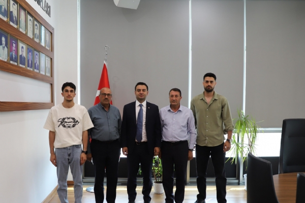 Şehidimiz Emrah KOÇun Ailesinden Odamız Yönetim Kurulu Başkanı İzzet VOLKANa Ziyaret