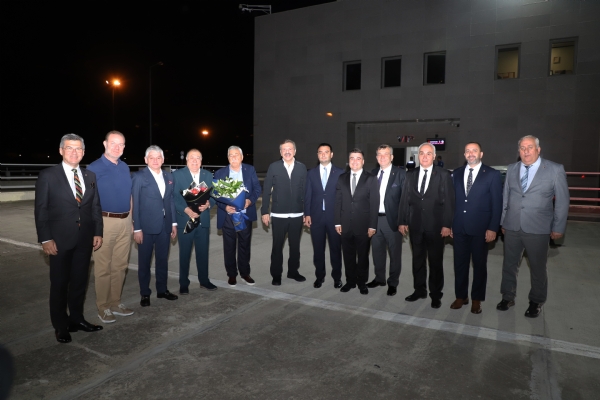 TOBB Başkanı Sayın M.Rifat HİSARCIKLIOĞLU ve TESK Genel Başkanı Sayın Bendevi Palandöken Çorlu Atatürk Havalimanı´nda Karşılandı