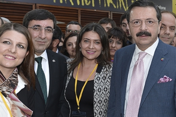 Gen Giriimciler, Trkiye Ekonomisi ve Giriimcilik Paneline Katld