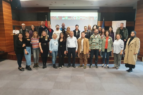 Çorlu Ticaret ve Sanayi Odası, Çorlu İlçe Milli Eğitim Müdürlüğü ile Öğretmen Akademisi Vakfı (ÖRAV) İş Birliğinde "Sürdürülebilir Çevre Eğitimi" Atölye Çalışması Gerçekleşti