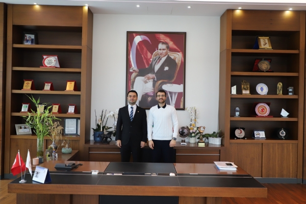 MCT İşitme Cihazları Satış ve Uygulama Merkezi Odyolog Cevat TEPE Çorlu TSO Yönetim Kurulu Başkanı İzzet VOLKAN´a ziyarette bulundu