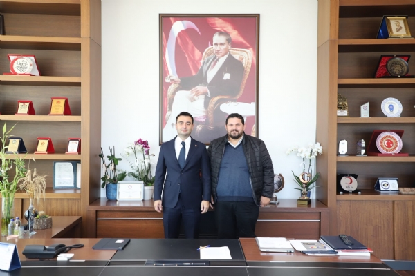 Çorlu Ziraat Odası Başkanı Ali TOPUZ´dan Çorlu TSO Yönetim Kurulu Başkanı İzzet VOLKAN´a Hayırlı Olsun Ziyareti